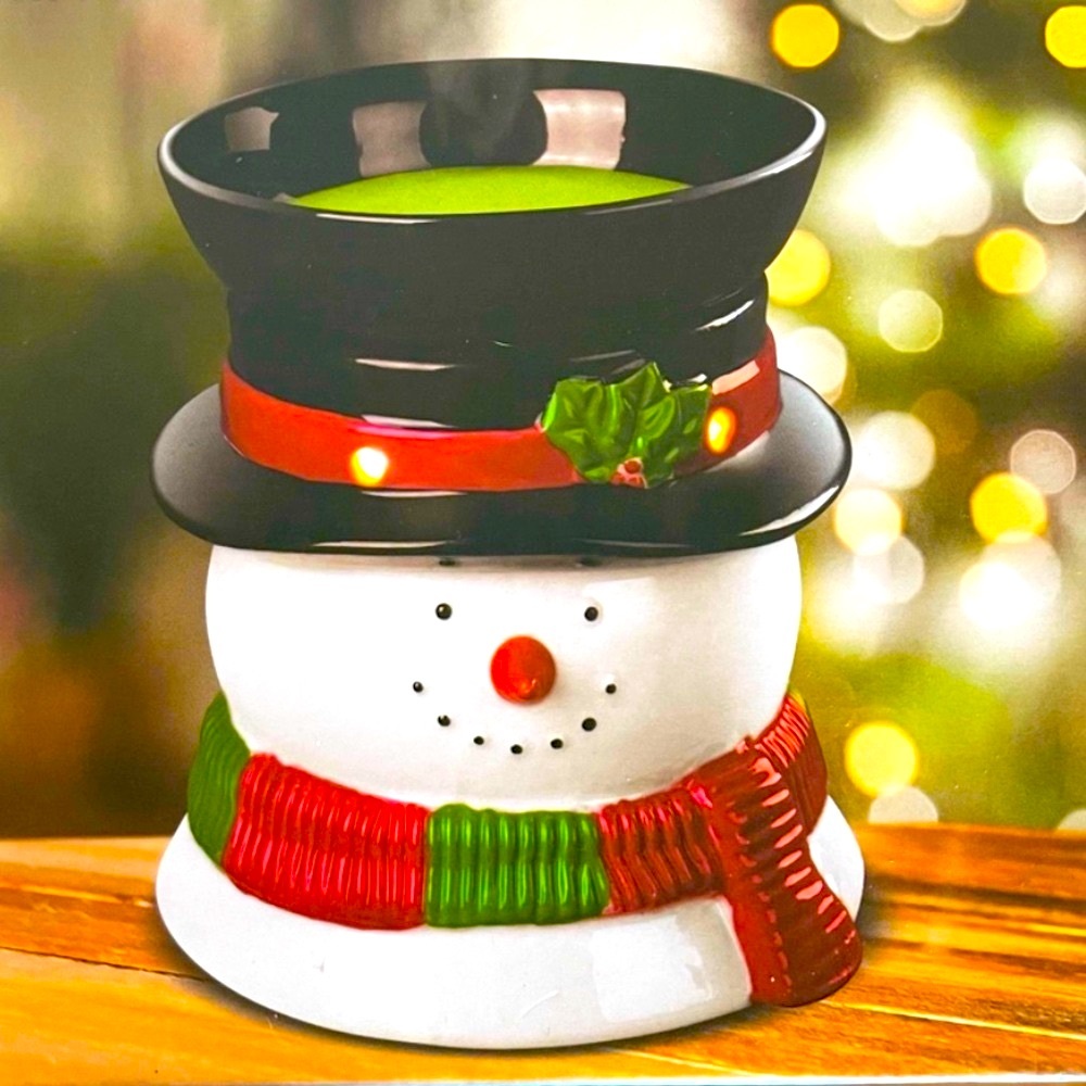 Mahli Aromatherapy Snowman with hat and scarf Holiday electric Wax warmer NWT